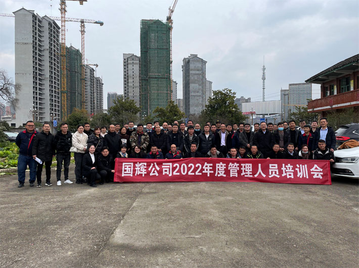 張家界國輝建材有限公司,張家界塔吊租賃,施工電梯租賃,重型吊車租賃,隨車吊租賃,辦公車輛